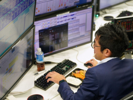 Finančni trgi: Japonski jen v središču pozornosti