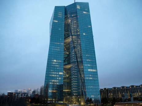 Zgodbe dneva: Centralne banke, dizelski avtomobili