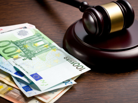 Evropska sredstva: Kdo bo še pil in kdo nadziral