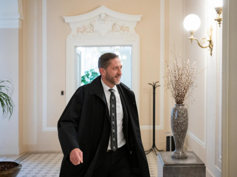 Davki: Minister Boštjančič znova v konflikt z mediji