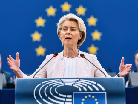 EU bo za 90 dni ustavila povračilne carine na ameriške kovine