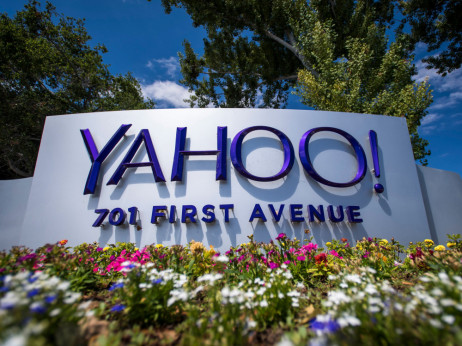 Tudi Yahoo želi kupiti Google?