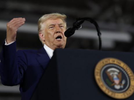 Trump: Indija ponudila umik carin na ameriške izdelke